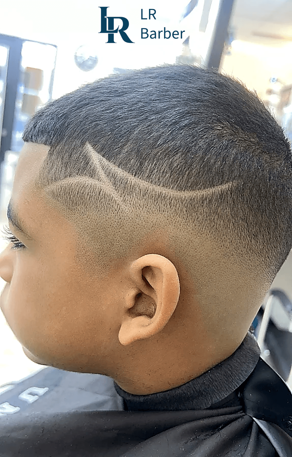 Siendo creativo con diseños a navaja para niños: cuándo empezar – LR Barber